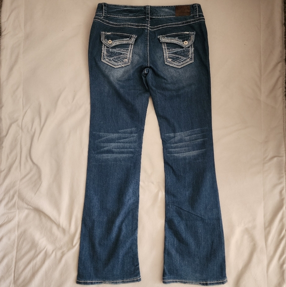 Maurices 13/14 X-Long Bootcut Jeans - Picture 6 of 7